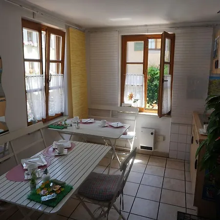 Pension Ins Fischernetz - Hanser Meersburg